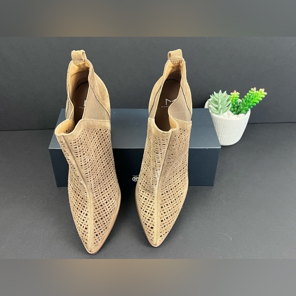 The cutest Marc Fisher suede boots, NEW! Size 9.5 - Picture 4 of 9